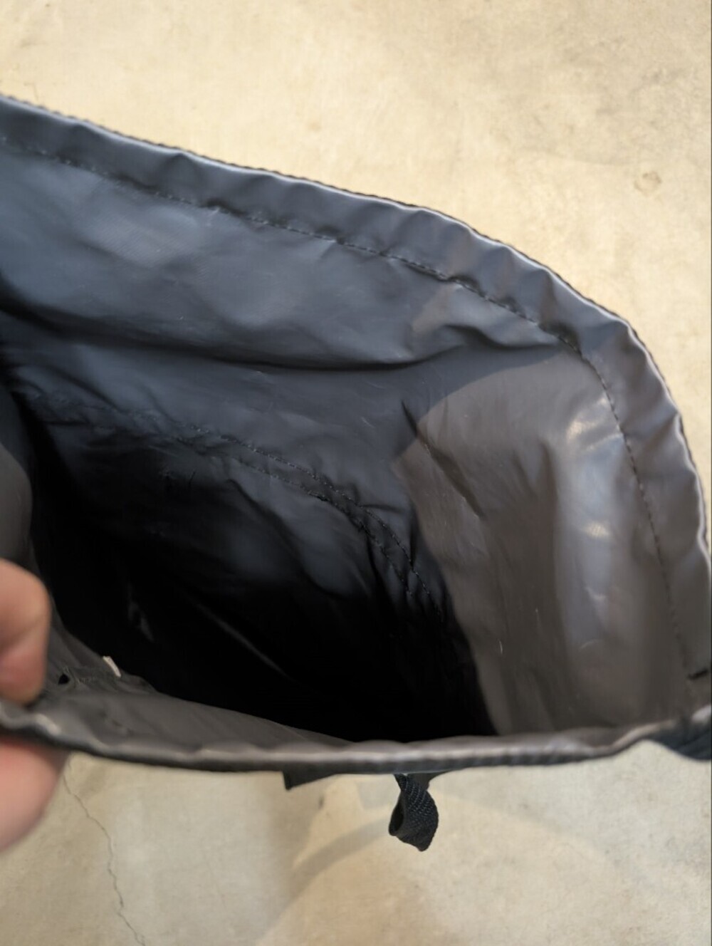 Dying Light Bad Blood Dry Bag Unbranded Gray Black Backpack - Picture 2 of 3